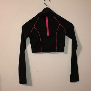 Black and stretchy pink set